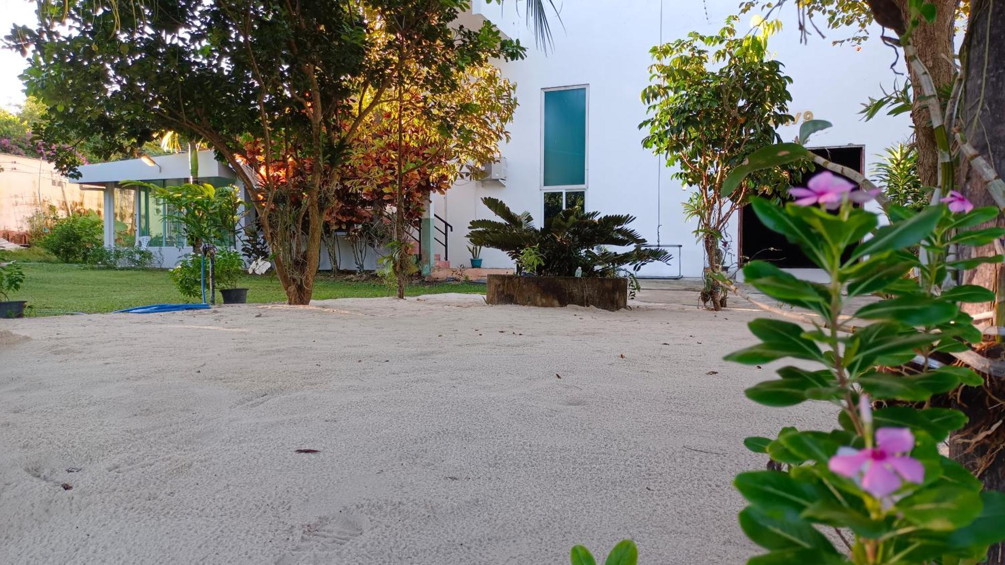 Batikseafood Airport & Room Ban Bo Sai Klang Εξωτερικό φωτογραφία